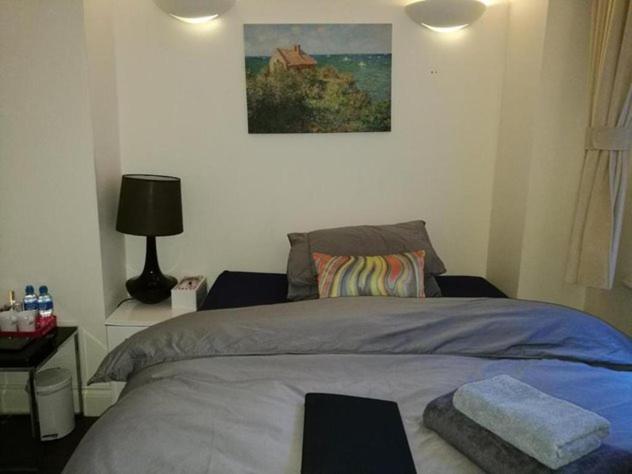 Lovet Homestay Londres Exterior foto