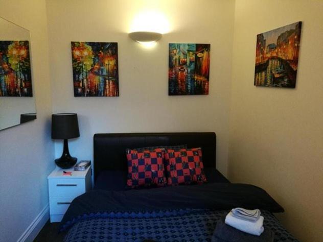 Lovet Homestay Londres Exterior foto